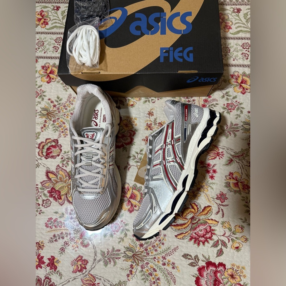 KITH Ronnie Fieg for ASICS GEL-KAYANO® 12.1 WIND CHIME / PURE SILVER Size 11
